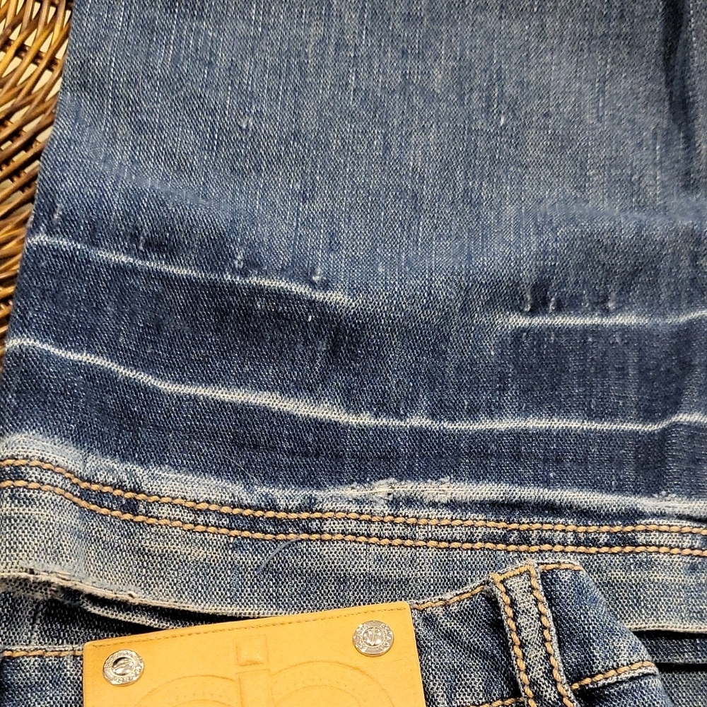 Escada Classic Blue Jeans - Picture 9 of 12